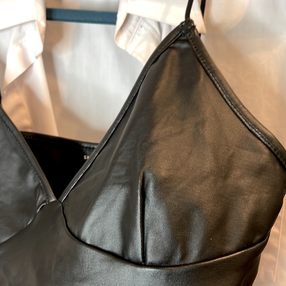 Leatherette bralette - Picture 5 of 8